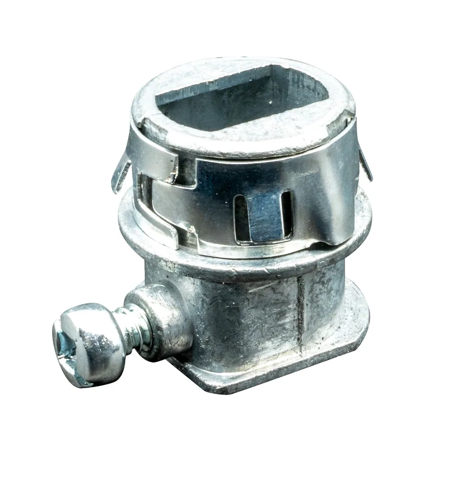 3/8" TAMAÑO DE COMERCIO CONECTOR MC ENCAJE RÁPIDO FUNDICIÓN DE ZINC CON TORNILLO DE FIJACIÓN RANGO DE CABLE KOSIZE 1/2": 0.445" - 0.630"