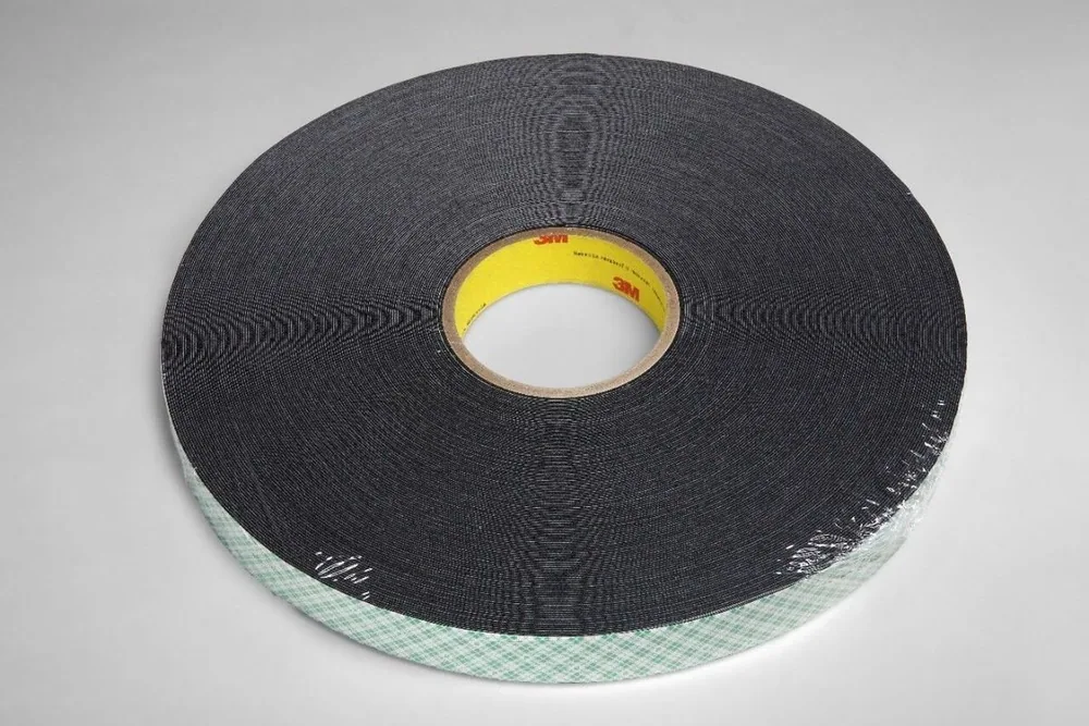 3M™ Cinta de Montaje de Espuma de Uretano Doble Cara 4052, Negra, 1 in x 72 yd, 31 mil