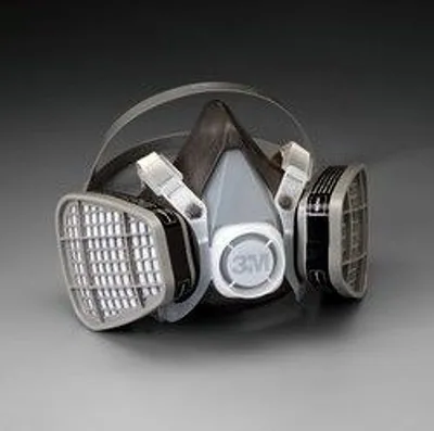 3M™ Ensamble Respirador Desechable de Media Careta 5301, Vapor Orgánico, Grande
