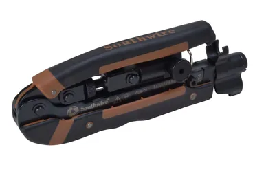 CCM-C1, CRIMPADORA DE COMPRESIÓN MULTI COAX