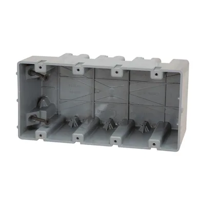 Caja Romex™ de Cuatro Salidas No Metálica - 74 Pulgadas Cúbicas