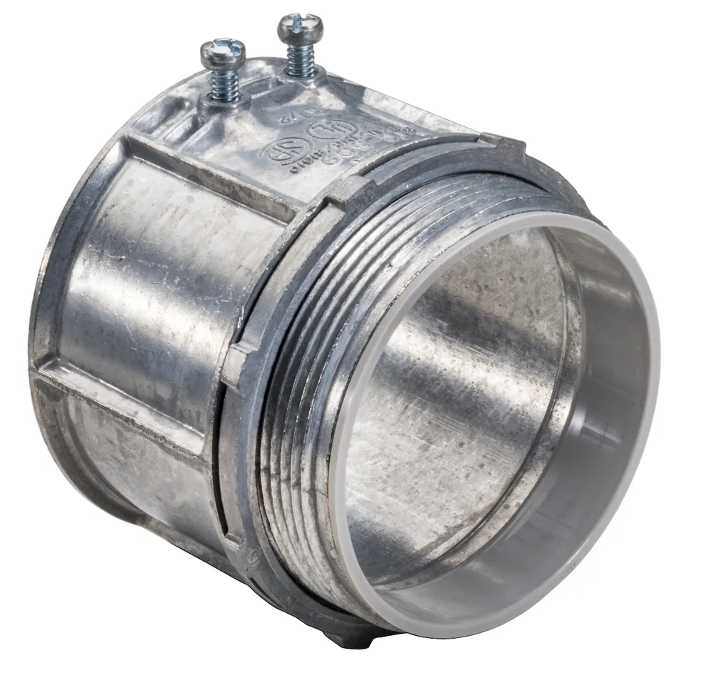 3" CONECTOR EMT ACERO INOX AISLADO