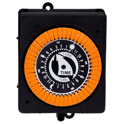 Mechanical panel mount timer