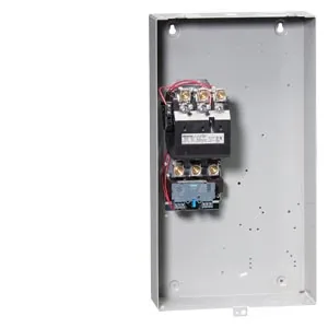 Arrancador de motor reversible NEMA tamaño 3, 25-100 A, gabinete NEMA 1