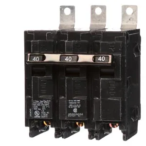 Interruptor termomagnético 3 polos 40 A 240 V 22 kA tipo BLH enchufable